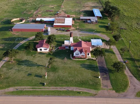 16296 Interstate Highway 40, Shamrock, TX 79079