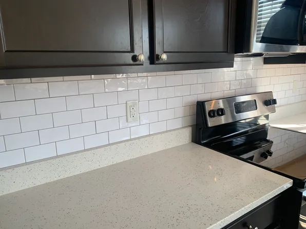 437 Heartfield Dr, Chesapeake, VA 23322