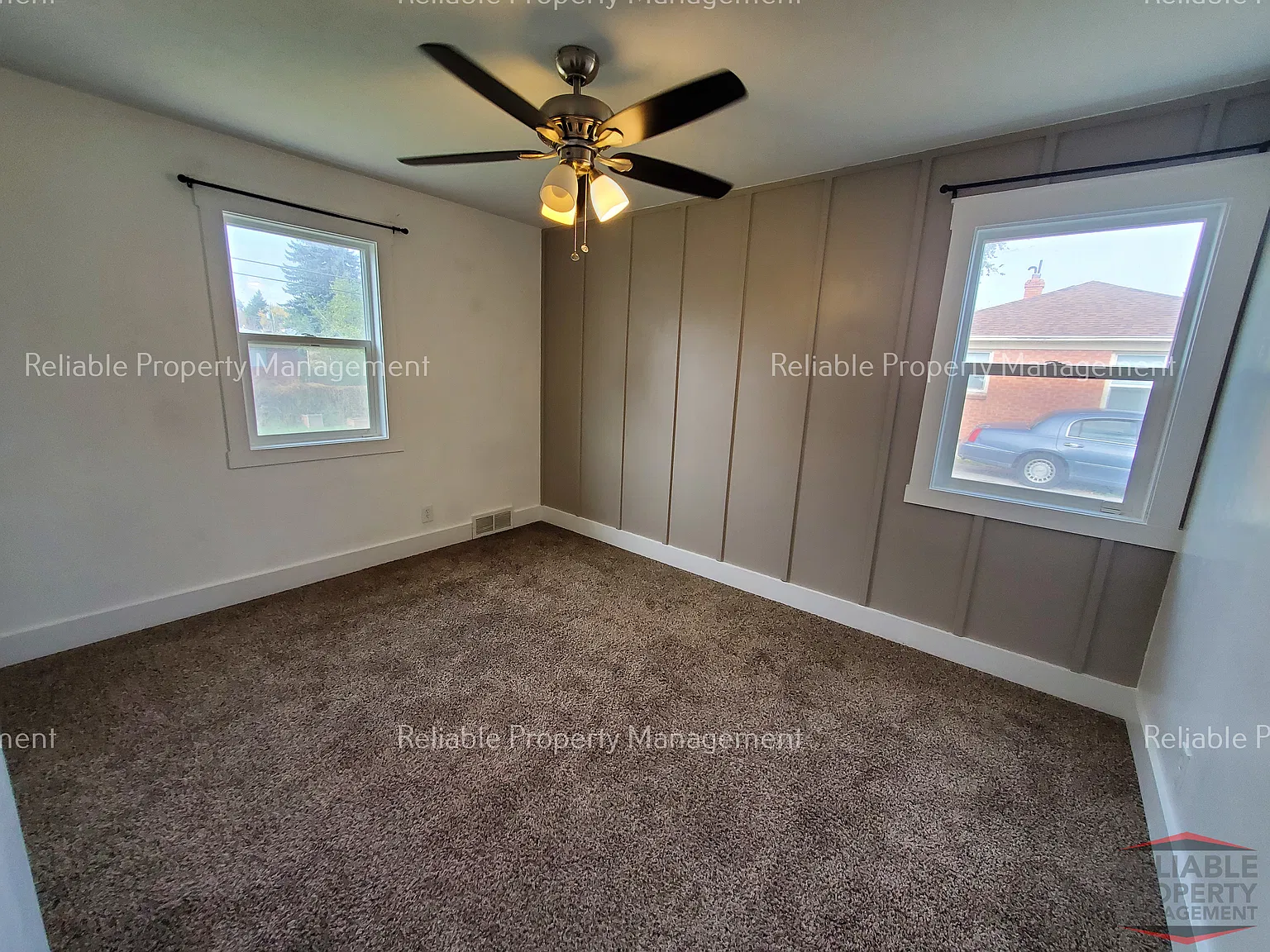 4 bed, 1664 sqft, $1,900 — Photo 3