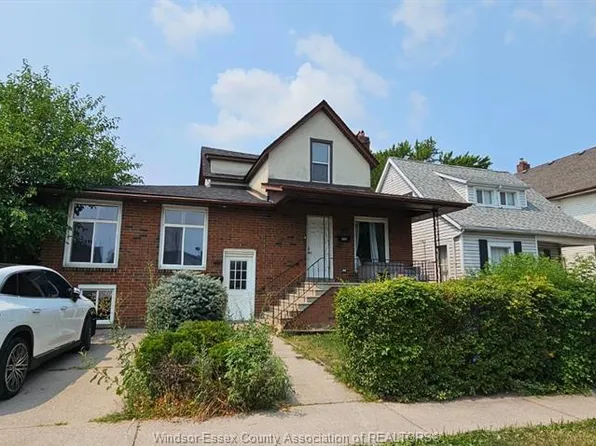 1141 Howard Ave, Windsor, ON N9A 1S6