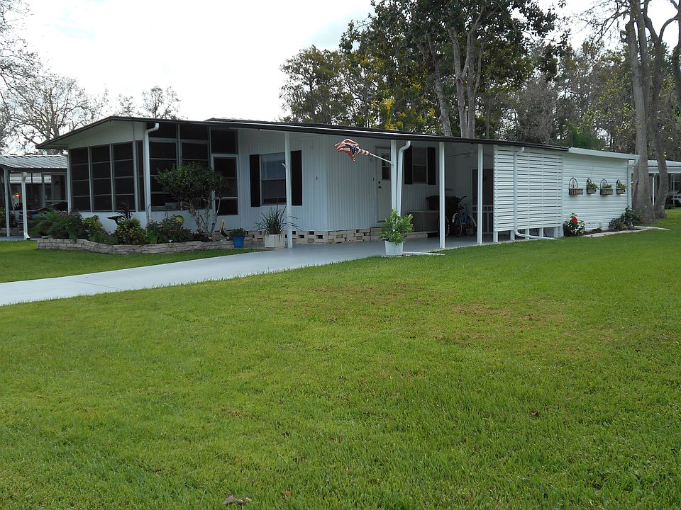 side view of house