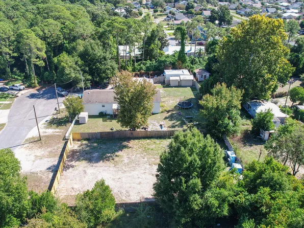 8417 Lorento St, Panama City Beach, FL 32408