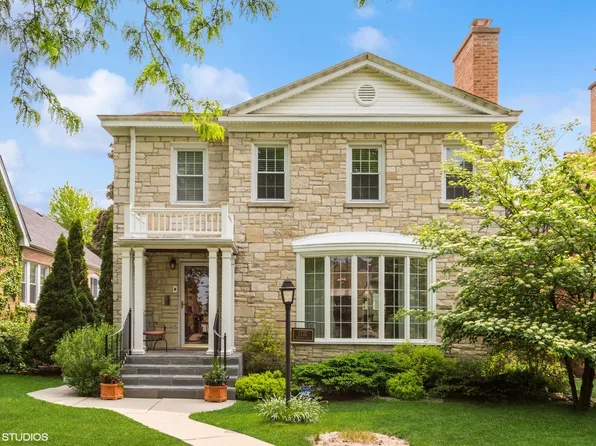 1737 N Nordica Ave, Chicago, IL 60707