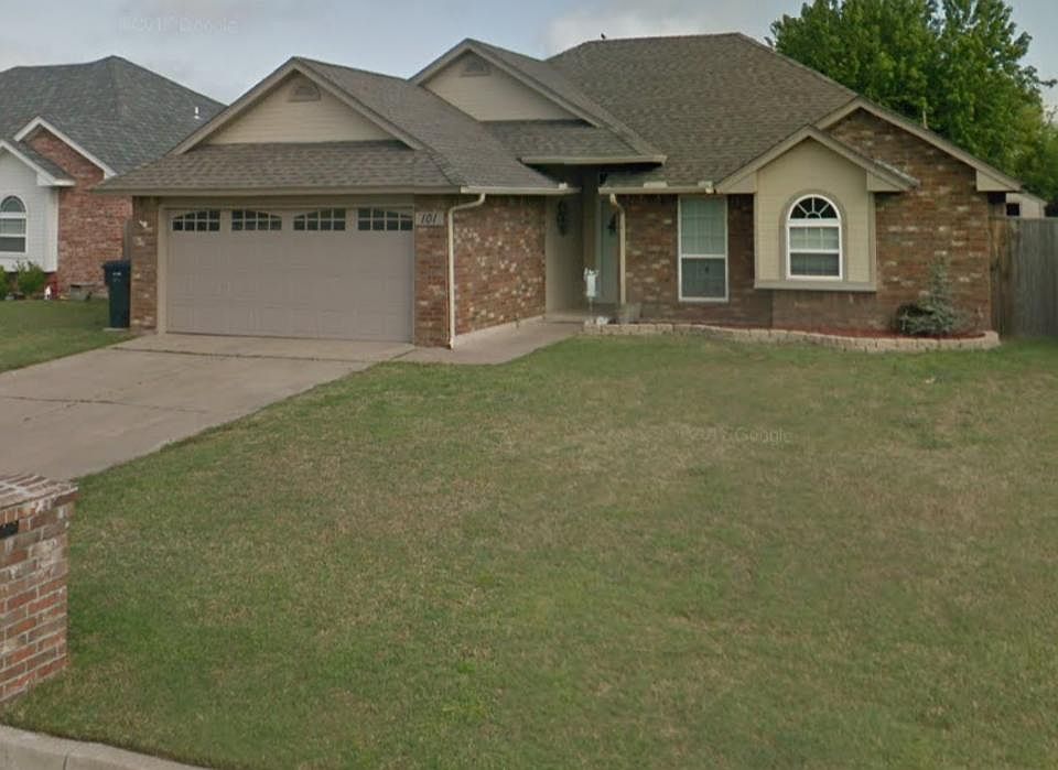 1st image of 101 SW 143rd St