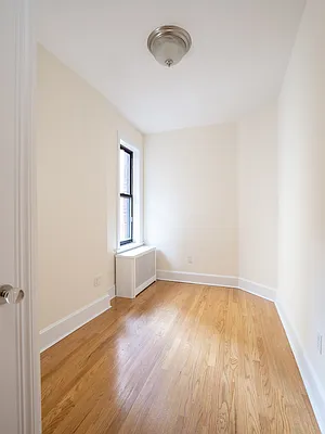 Rented by City Connections Realty | media 24