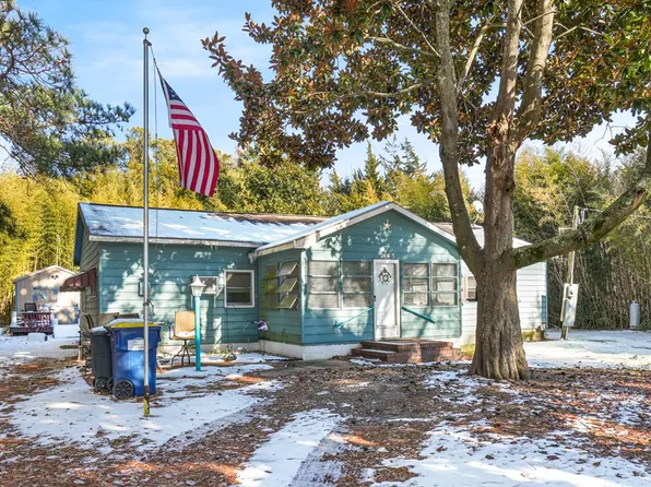 7143 Tarr Ln, Chincoteague, VA 23336