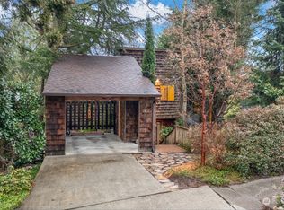 1810 25th Ave E, Seattle, WA 98112