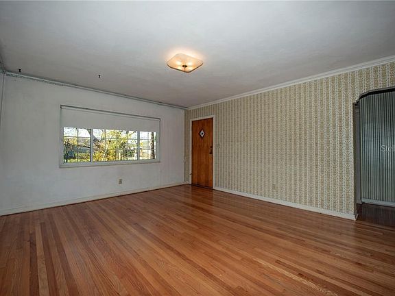 4th image of 503 N Excelda Ave