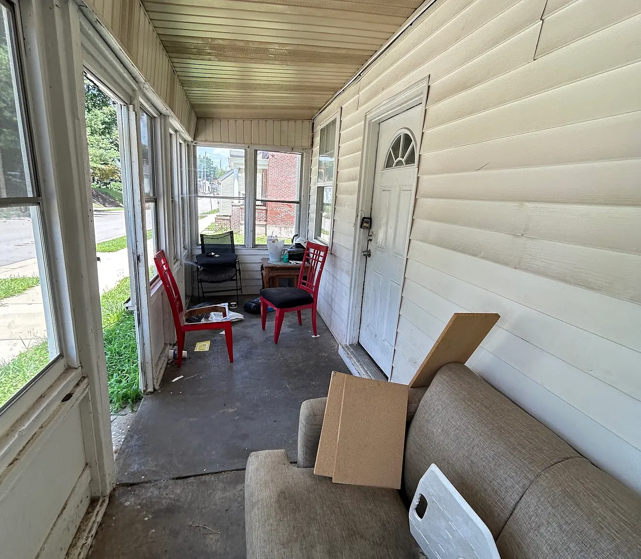 2 bed, 868 sqft, $725 — Photo 2