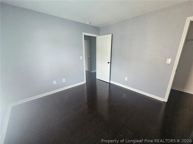305 Bedfordshire Pl — Photo 31