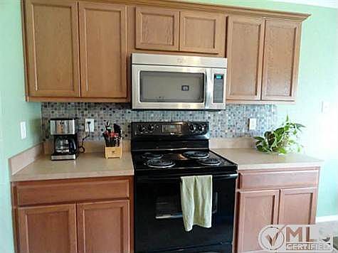 5th image of 7636 Bancroft Cir