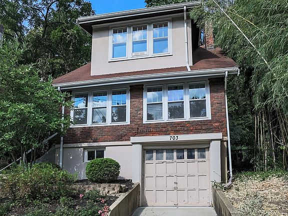 2nd image of 703 Delta Ave