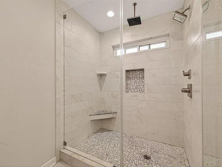 14507 Ravenhurst Ln — Photo 36