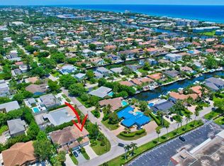 895 Dogwood Dr, Delray Beach, FL 33483