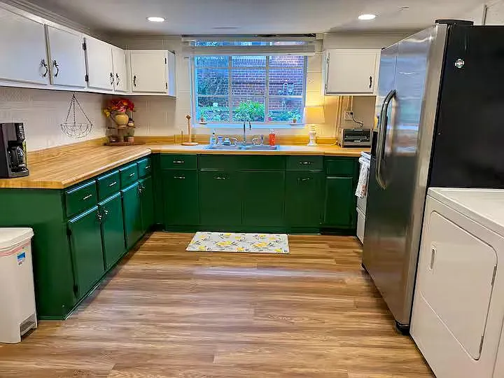 2 bed, $1,800 — Photo 2