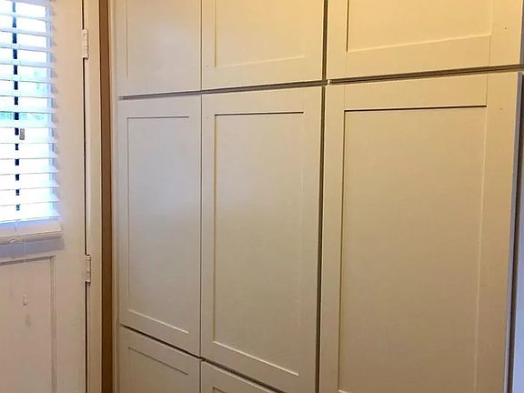 3rd image of 1027 W Dakota Ave APT 123