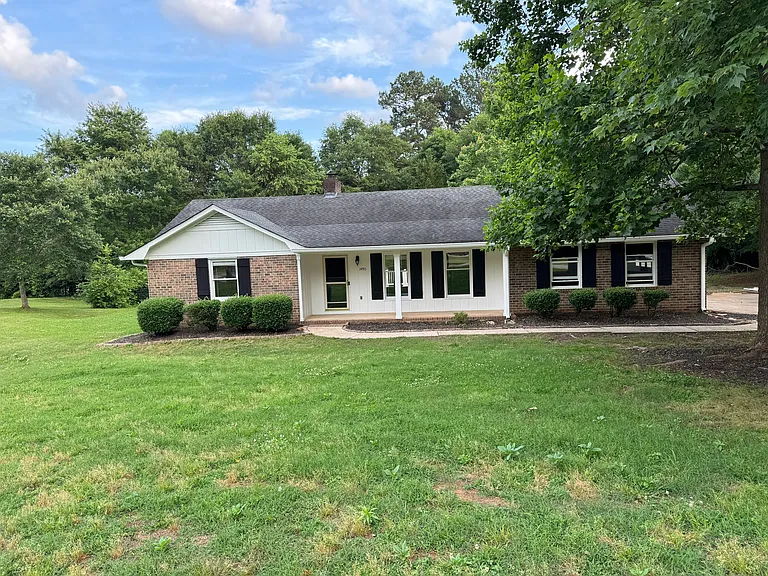 1490 Crooked Creek Rd — Photo 14