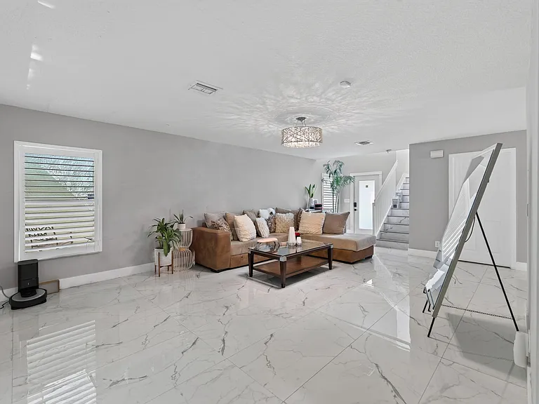 6544 Adriatic Way — Photo 9