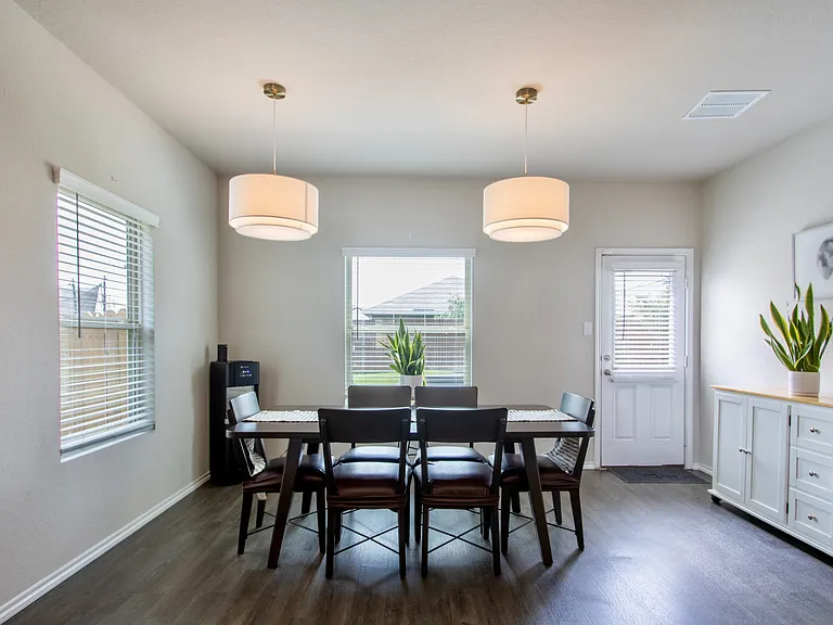 4114 Winchester Cv — Photo 11