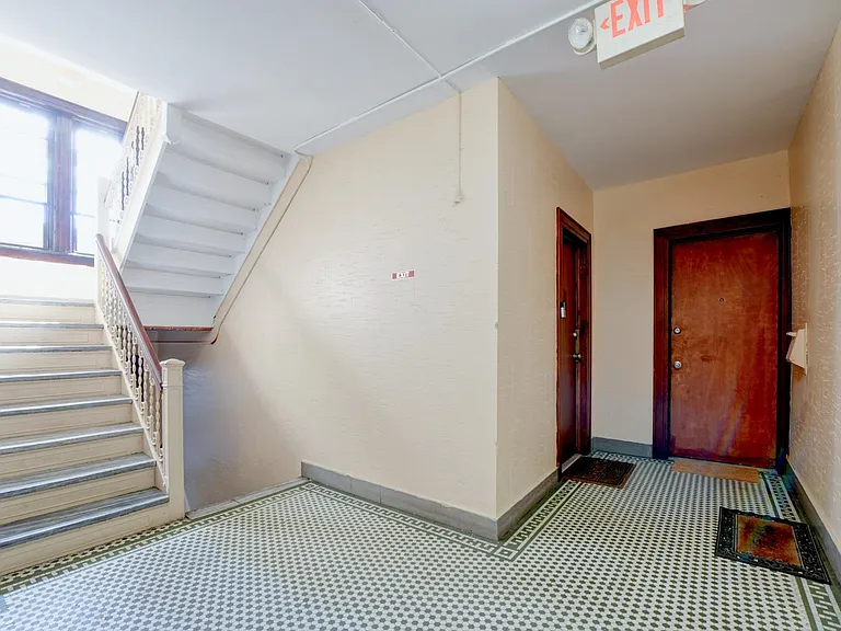 901 Grand Ave #2B — Photo 10