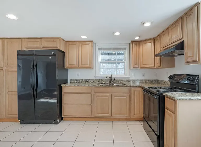6504 Upton Ln — Photo 17