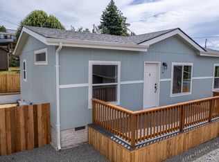 121 Bender St, Myrtle Point, OR 97458