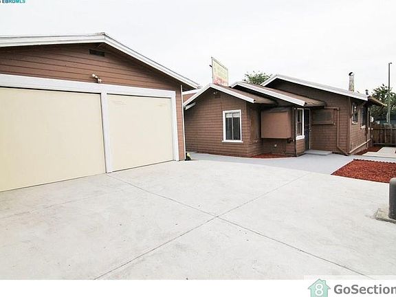 5th image of 7850 Macarthur Blvd