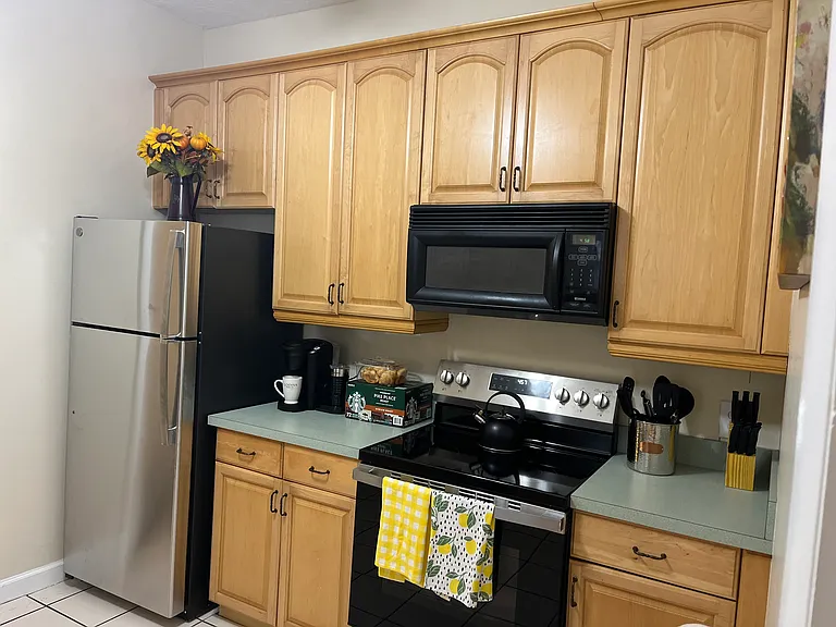 204 E Jean St — Photo 15