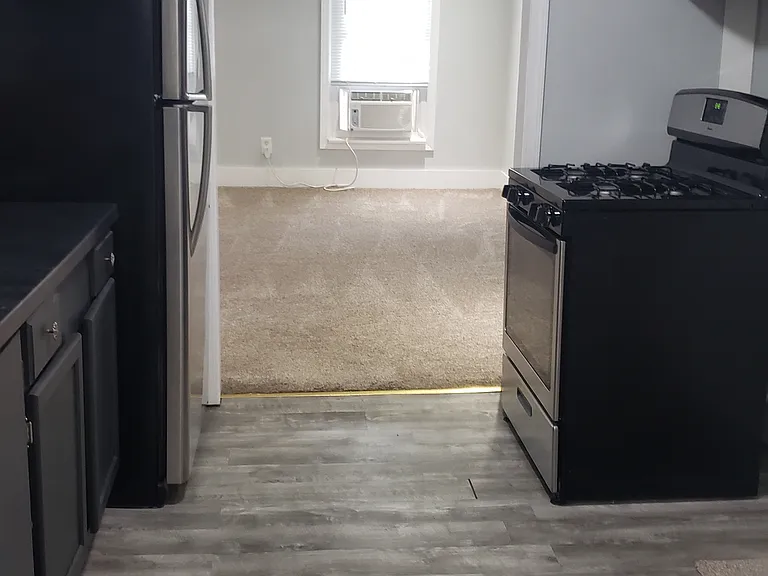 133 N Jackson St #2 — Photo 14