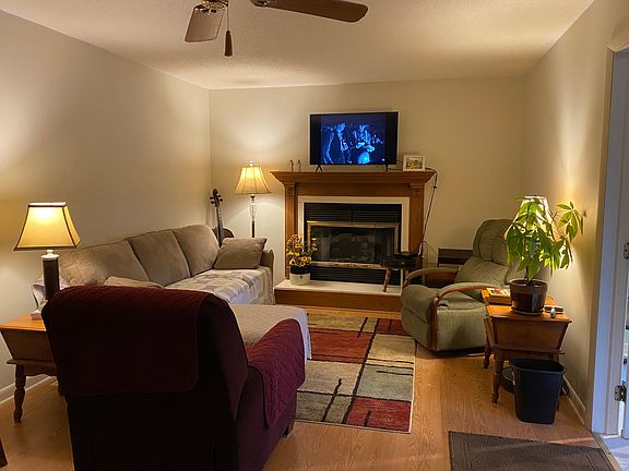2nd image of 1018 Revere Dr