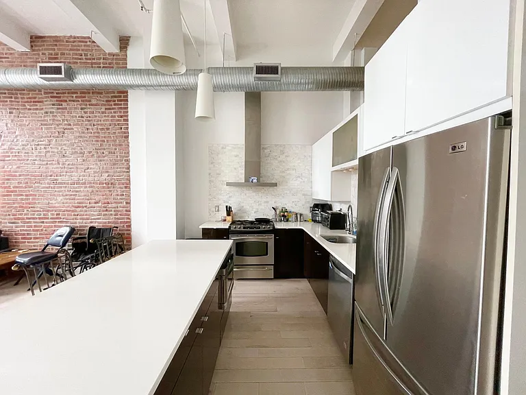 728 Market St #605 — Photo 1