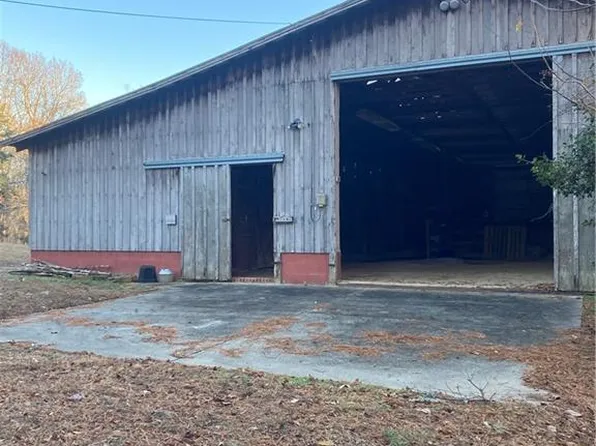 5357 Caraway Mountain Rd, Sophia, NC 27350