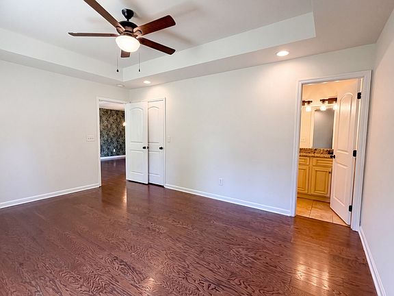 4th image of 109 Coco Ln