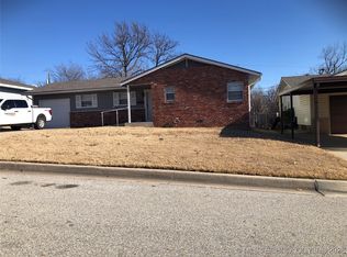 4923 S 24th West Pl, Tulsa, OK 74107