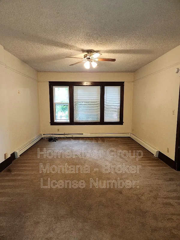 3 bed, 1.0 bath, 1300 sqft, $1,795 — Photo 3