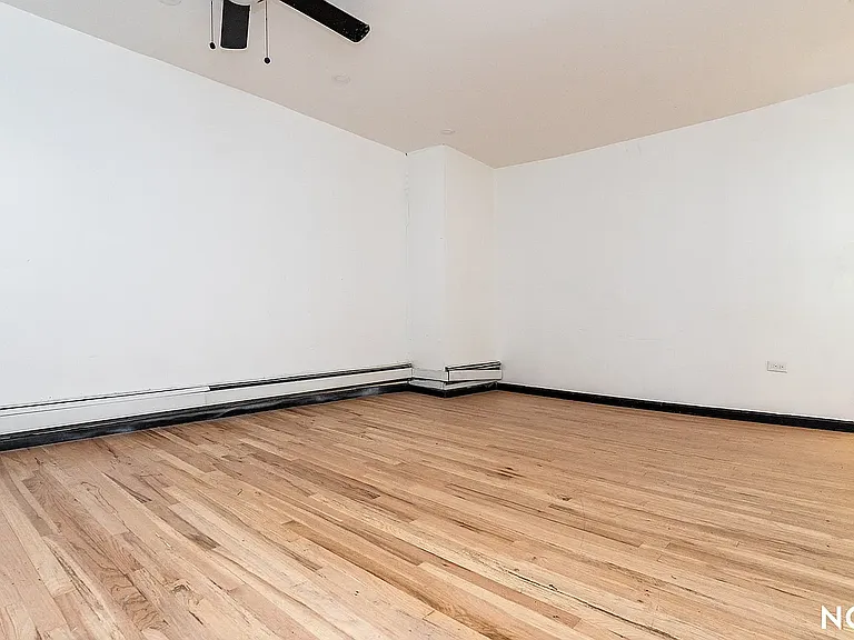 191 Graham Ave #2 — Photo 6