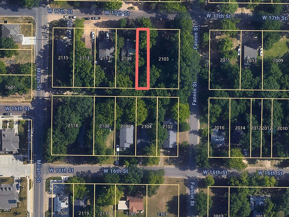 2nd image of 2107 W 17th St