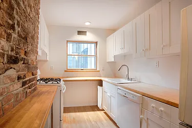 Rented by Kings Court Real Estate