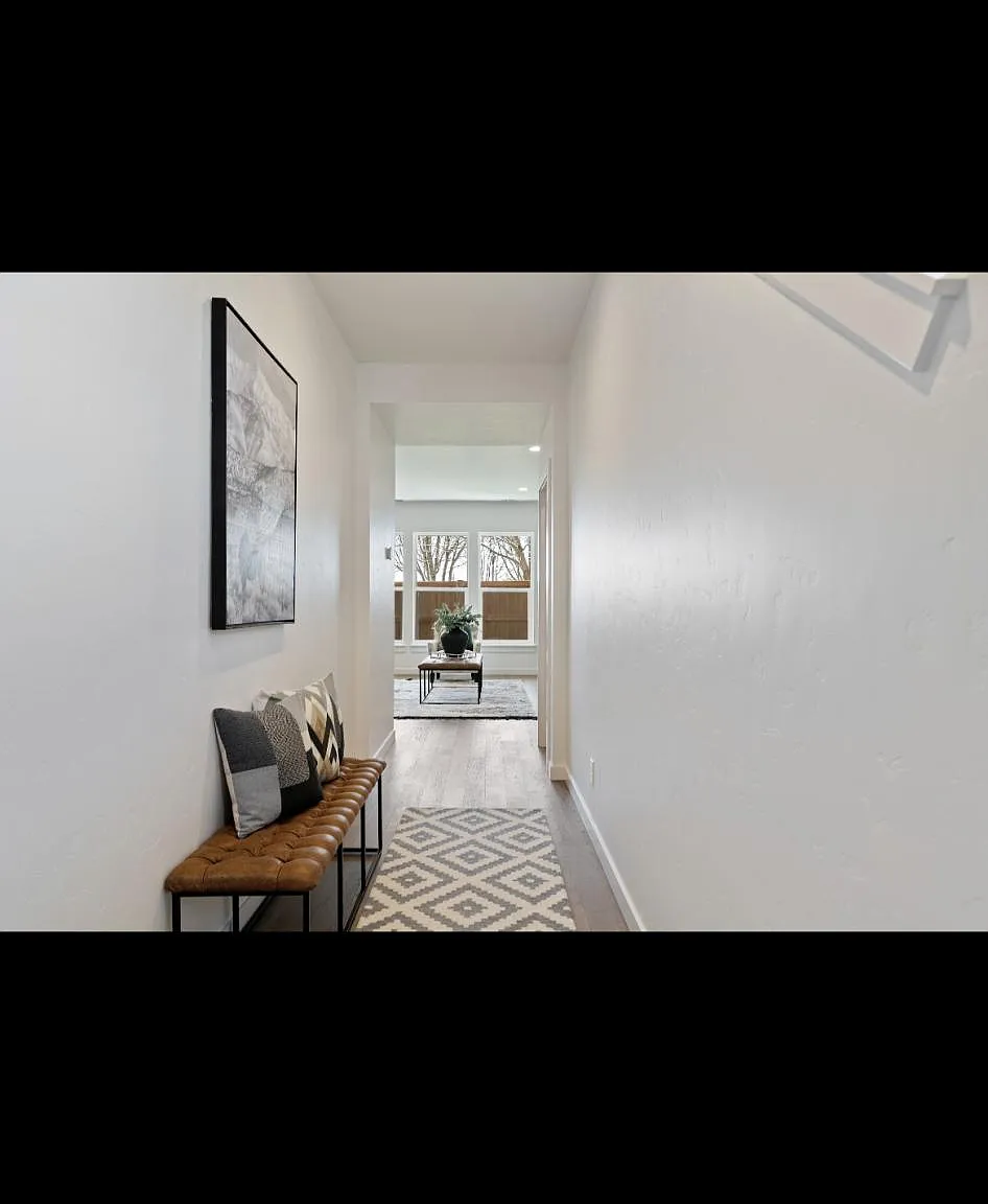 6375 S Gloriosa Ave — Photo 4