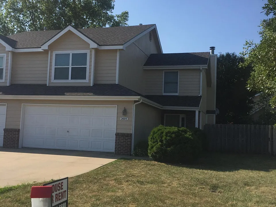 2605 Jordan Ln