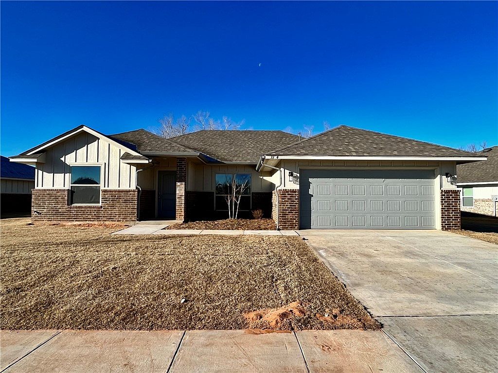 3324 Hickorystick Dr, Chickasha, OK 73018 | Zillow