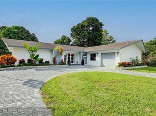 5011 Sago Palm Cir, Tamarac, FL 33319