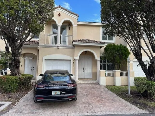 10111 NW 32nd Ter, Doral, FL 33172