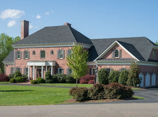 545 Ragged Mountain Dr, Charlottesville, VA 22903