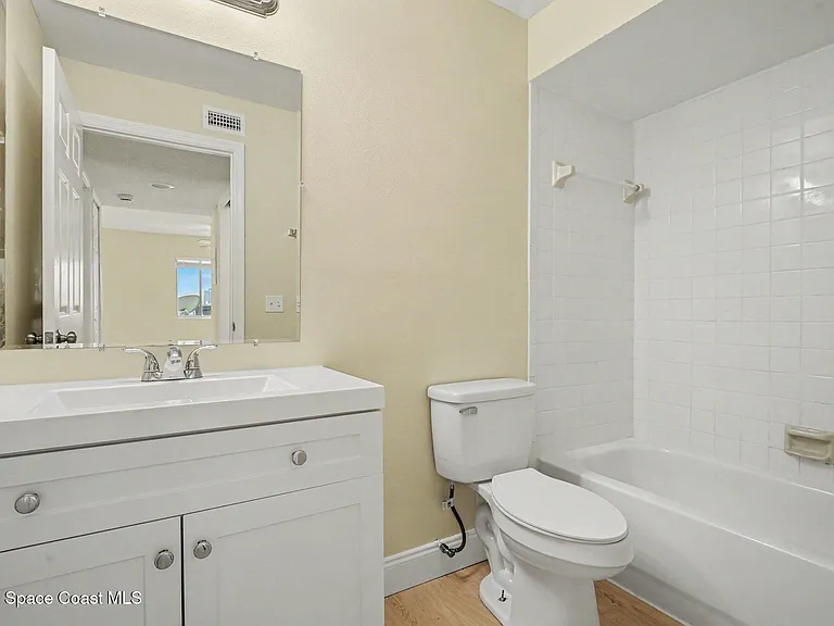 2294 Fox Hollow Dr — Photo 15