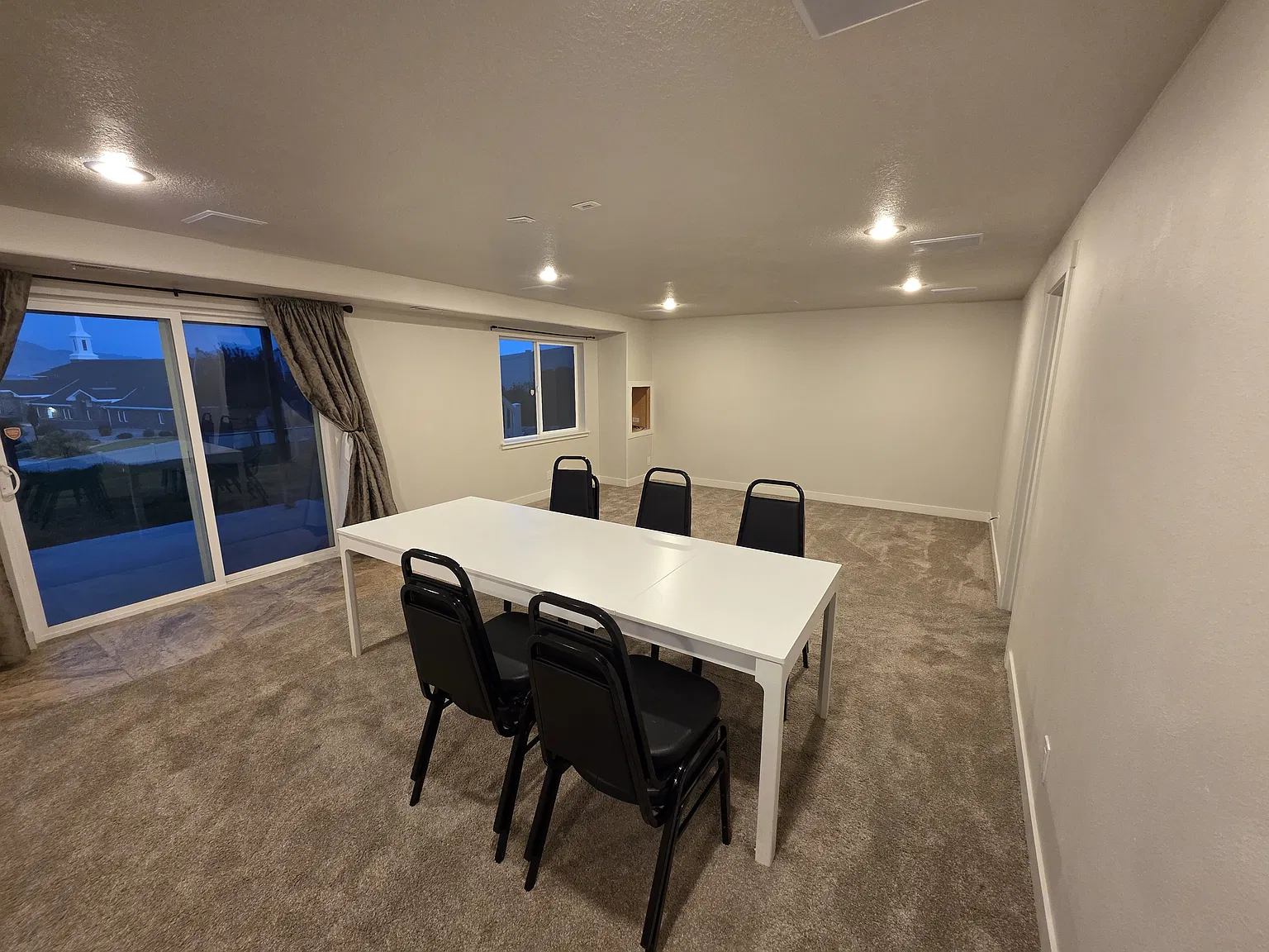 1 bed, 2526 sqft, $1,200 — Photo 2