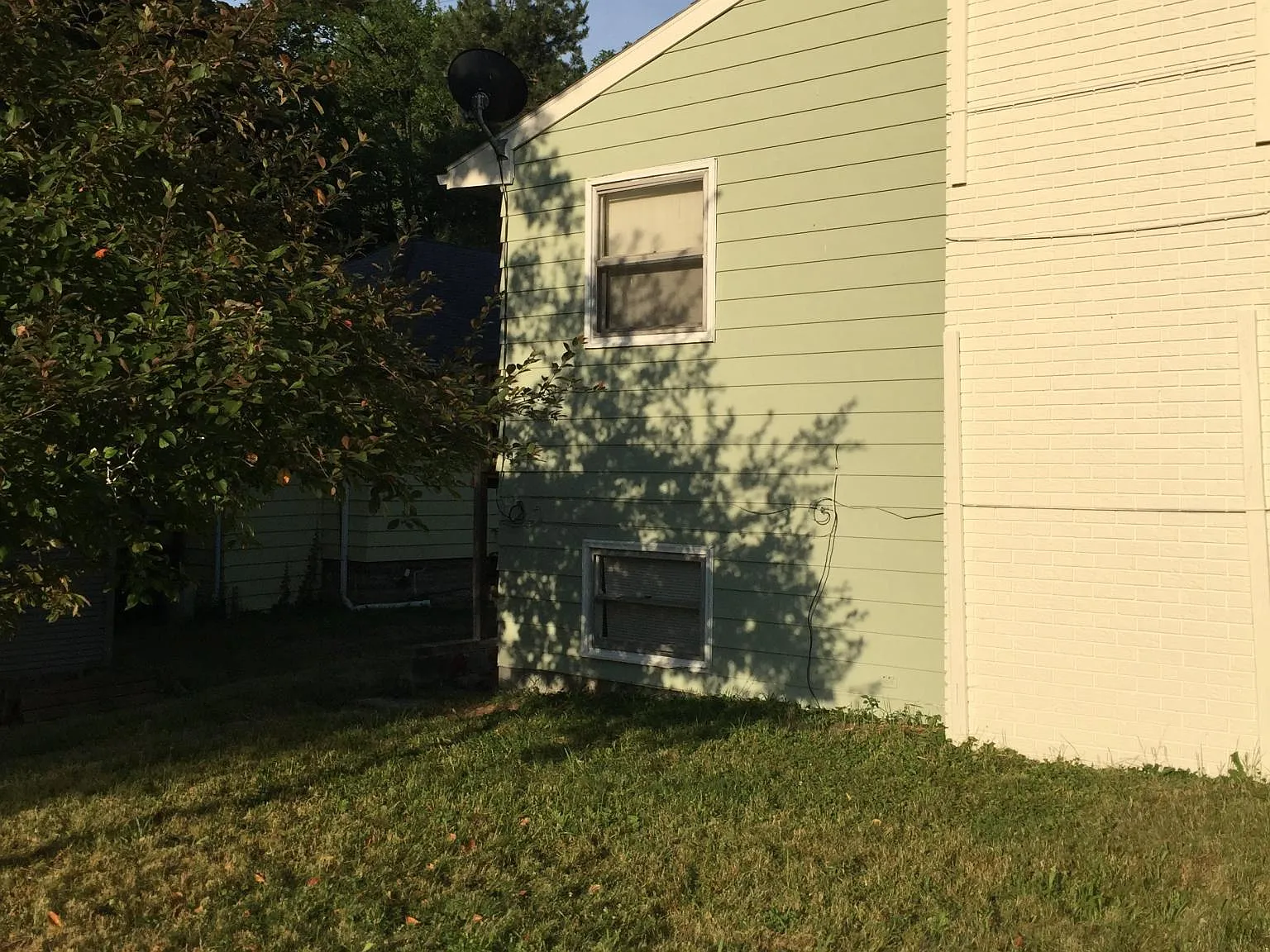 2 bed, 912 sqft, $1,050 — Photo 3