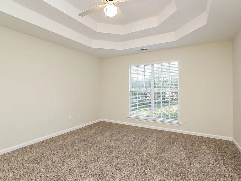 212 Browning Cir — Photo 10