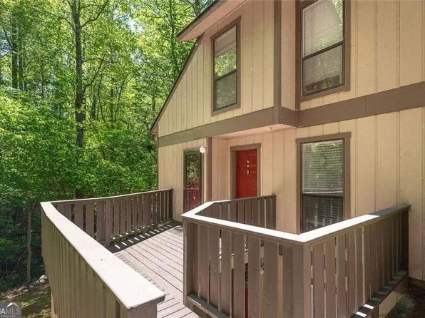 703 Woodcliff Dr, Sandy Springs, GA 30350