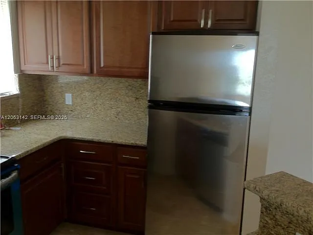 Coral Key Condo — Photo 1